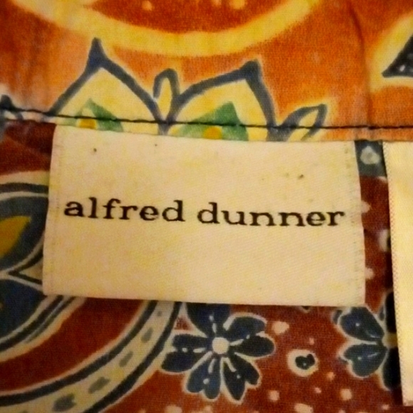 Alfred dunner lightweight jacket gold buttons. Blue Denim n Pattern - Picture 2 of 5